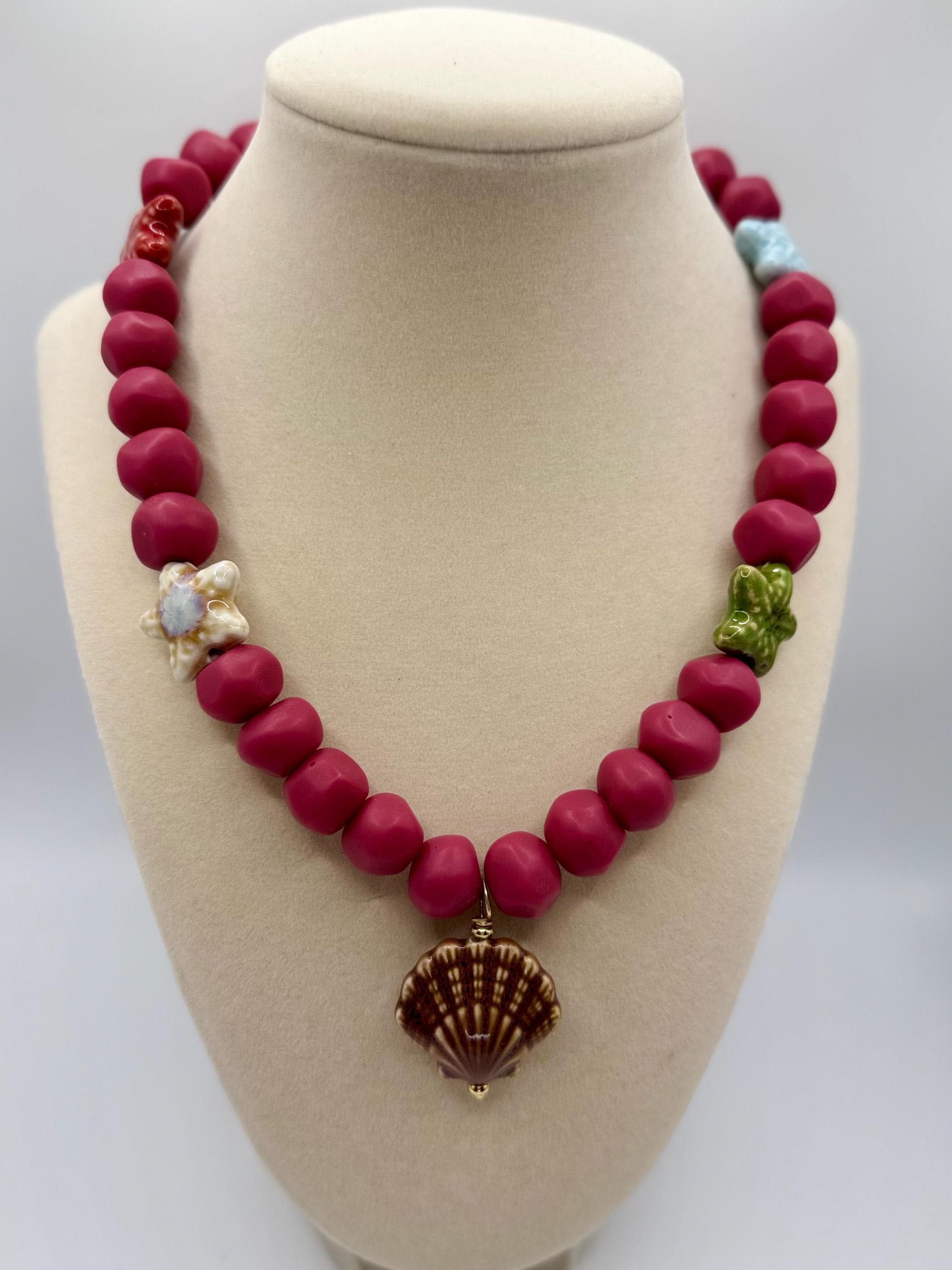 Dusty Rose Resin 12mm Nuggets necklace with Porcelain Shell & Starfish Pendants - 18.0 inches long