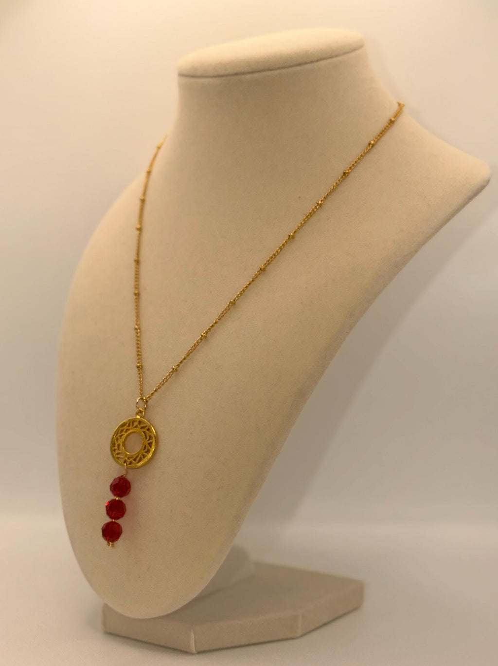 Chic Red Crystals Chain Necklace with matte gold charm - 17 inches long